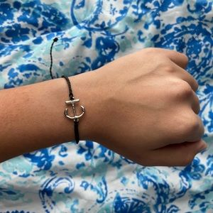 Puravida anchor bracelet